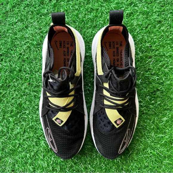 Nike Huarache-Type - Picture 8 of 13